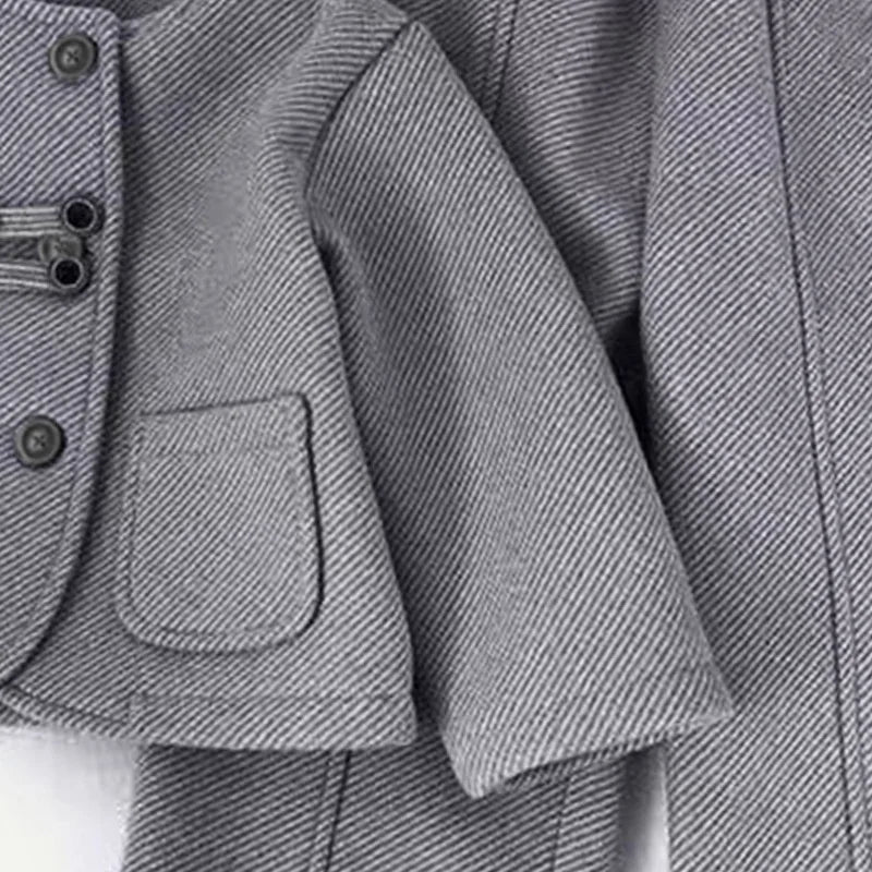 Elegant Jacket & Pants Set with Textured Fabric