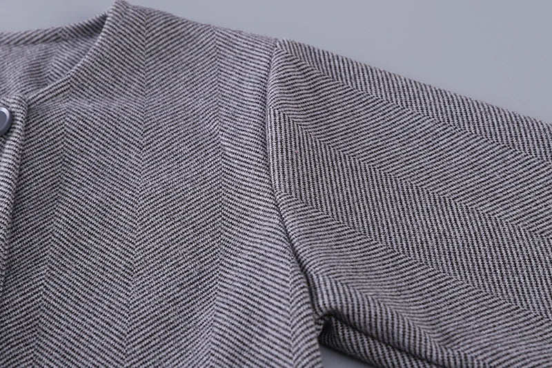 Elegant Jacket & Pants Set with Textured Fabric